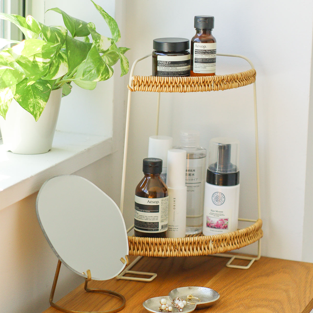 UTILE/ユティル ナイール コーナーラック